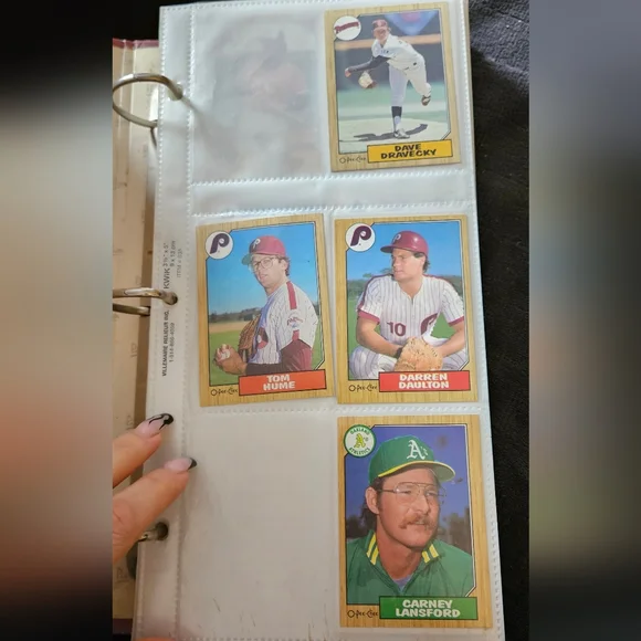 267 Random Sports Cards - Picture 3 of 4